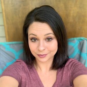 Meet your Posher, Catherine